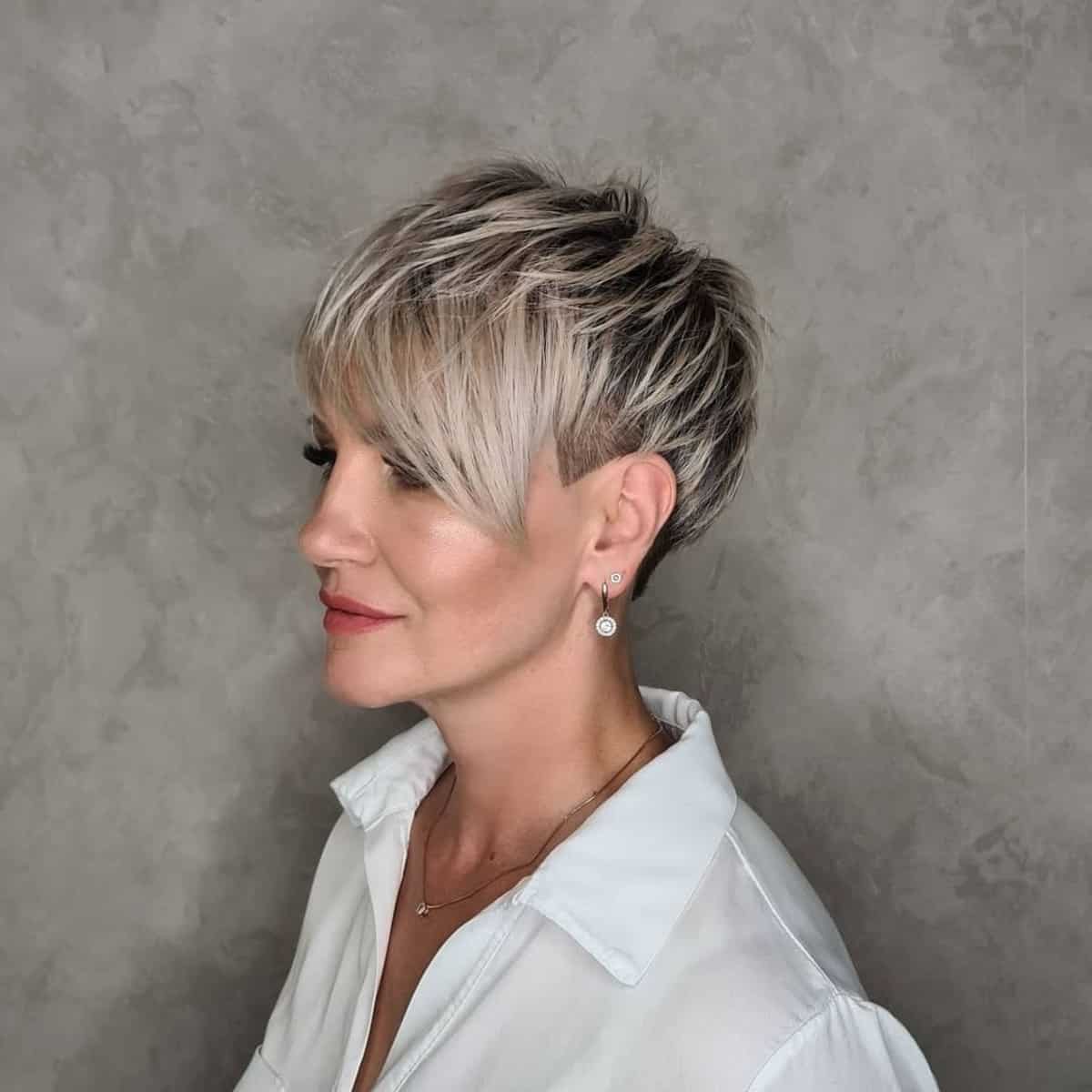 asymmetrical pixie with highlights
