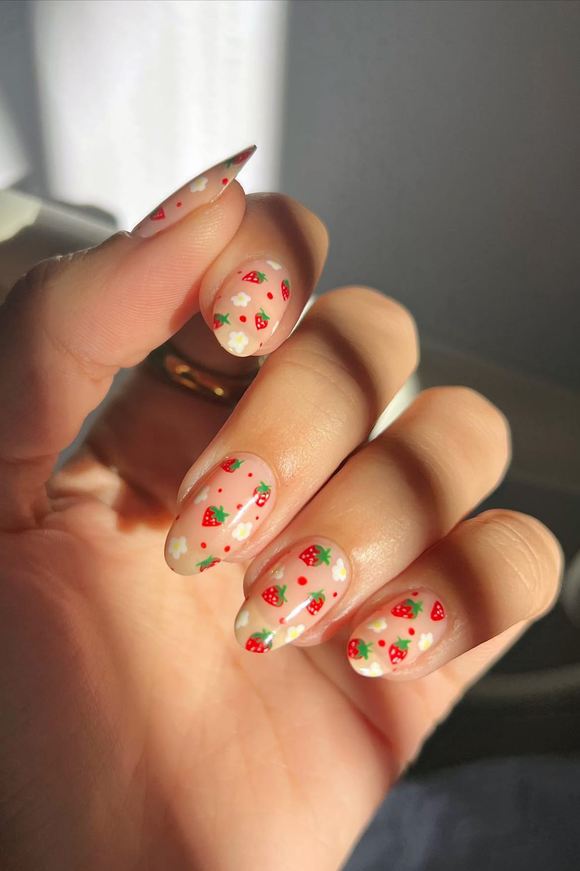 Strawberry Fruit Nails
