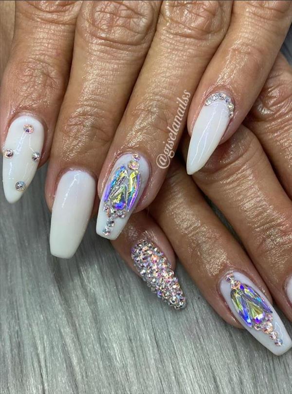 Simple white acrylic coffin nails