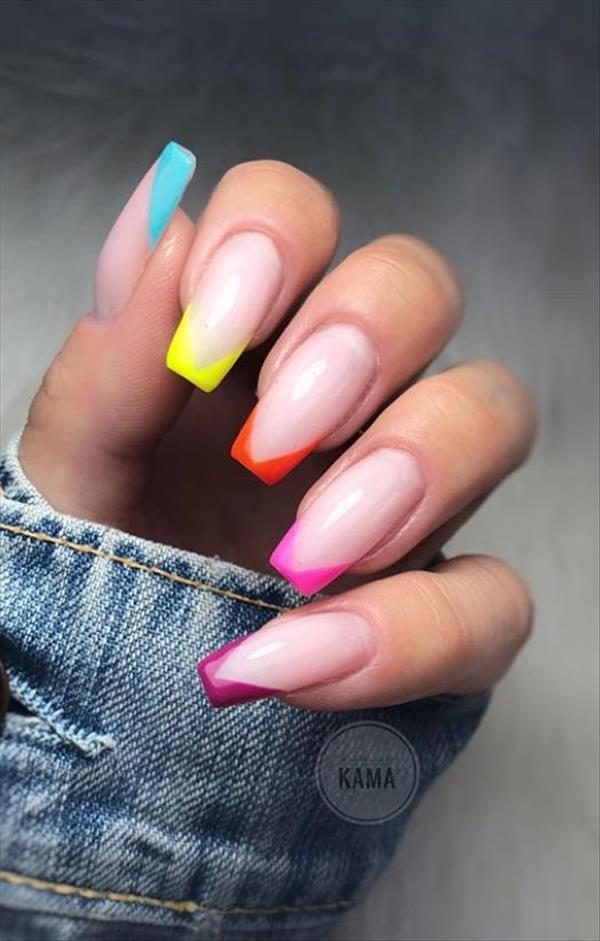 Pink with other colors of the impact of French pink coffin nails