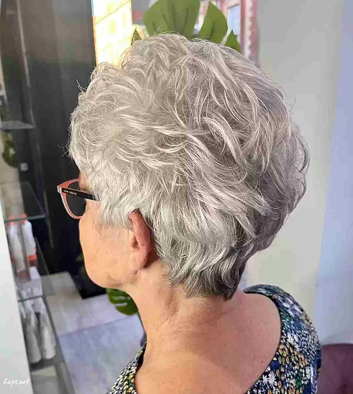 very short hair with ash gray tones for women aged
