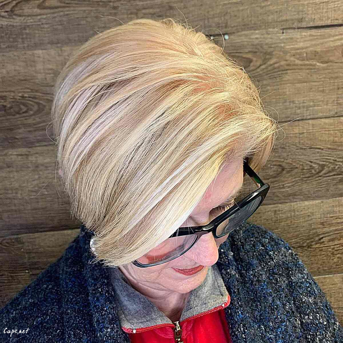 warm buttery blonde highlights for older ladies over