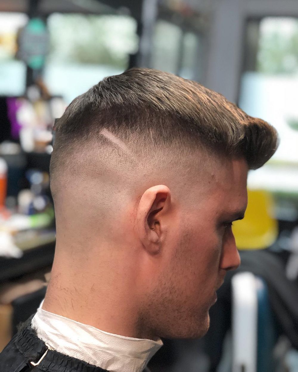 skin fade with length taper fade