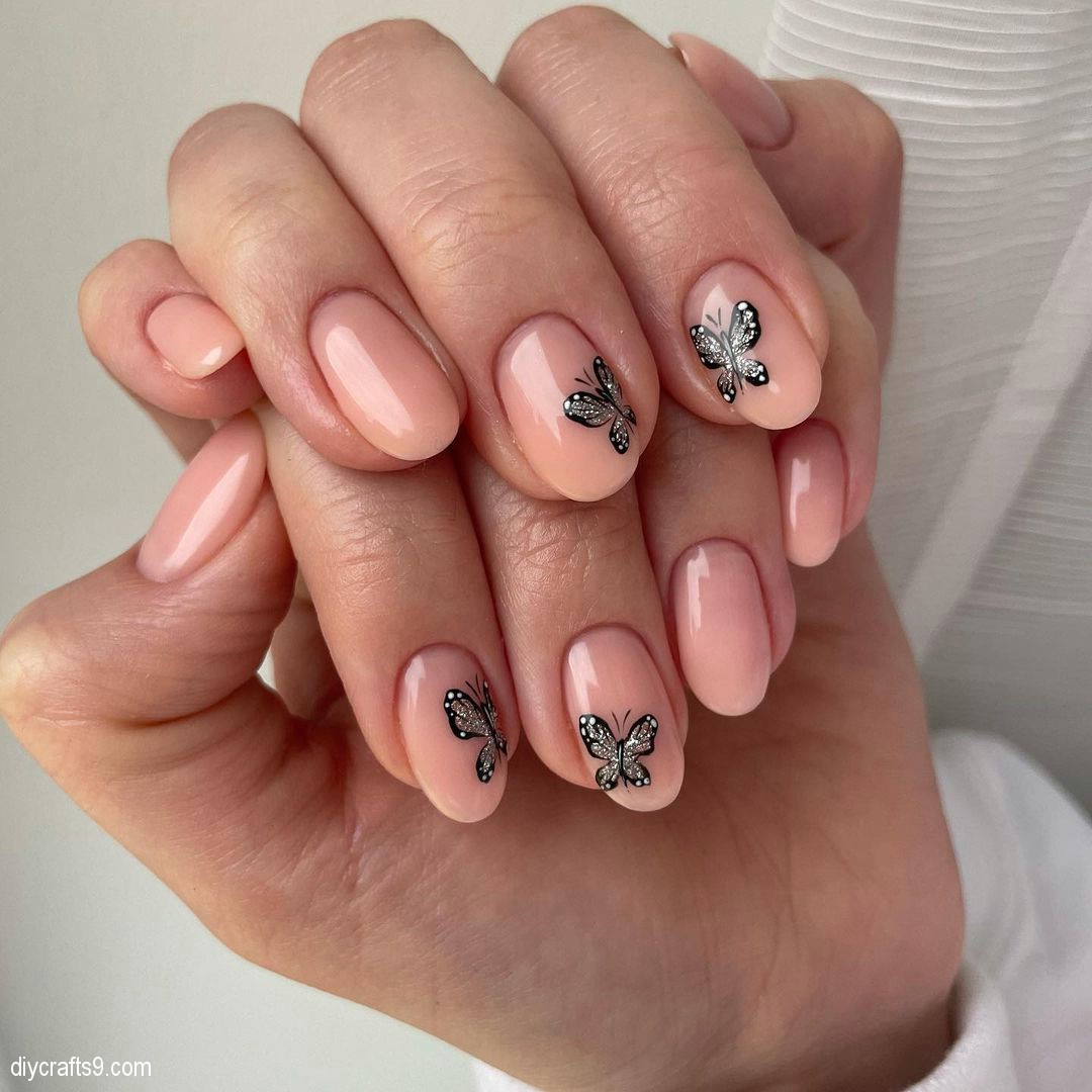Short Butterfly Nails