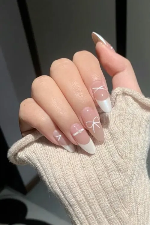 bow nails .jpg